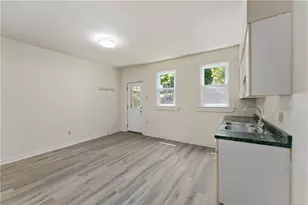 2722 Mission St, Pittsburgh, PA 15203 - Photo 11
