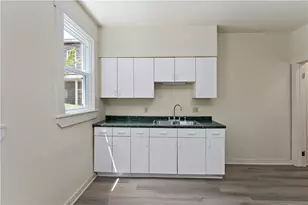 2722 Mission St, Pittsburgh, PA 15203 - Photo 9