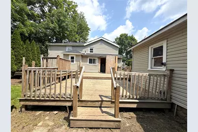 240 E Beaver St, Mercer Boro, PA 16137 - Photo 5