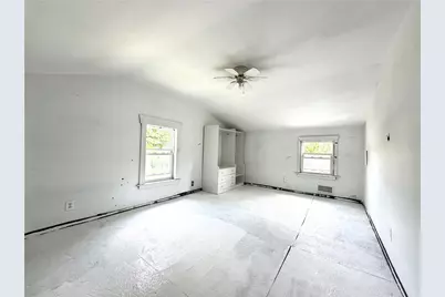 240 E Beaver St, Mercer Boro, PA 16137 - Photo 17
