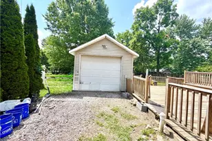 240 E Beaver St, Mercer Boro, PA 16137 - Photo 3