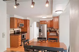 103 Lakeview Dr, Robinson Twp, PA 15136 - Photo 11