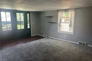 1686 Harbor Edinburg Rd, Union Township, PA 16116 - Photo 19