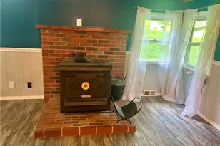 1686 Harbor Edinburg Rd, Union Township, PA 16116 - Photo 17