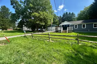 1686 Harbor Edinburg Rd, Union Township, PA 16116 - Photo 5