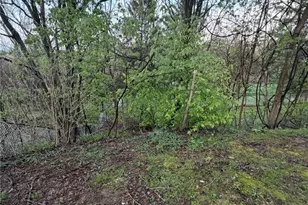 2200 Orchard Hill Rd, Jefferson Hills, PA 15332 - Photo 17