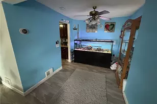 6806 Vara Dr, South Park, PA 15236 - Photo 7