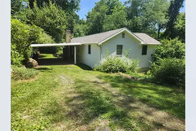 223 S Benbrook Rd, Center Township, PA 16001 - Photo 1