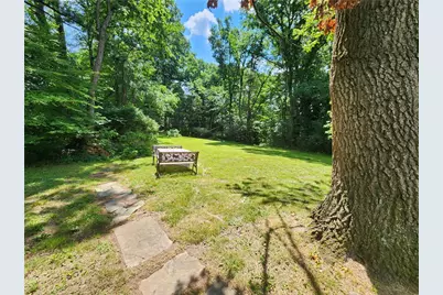223 S Benbrook Rd, Center Township, PA 16001 - Photo 29