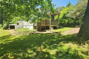 223 S Benbrook Rd, Center Township, PA 16001 - Photo 27
