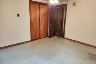 223 S Benbrook Rd, Center Township, PA 16001 - Photo 13