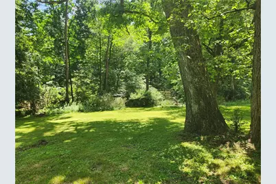 223 S Benbrook Rd, Center Township, PA 16001 - Photo 23