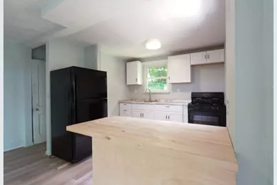 8610 Pershing, Pittsburgh, PA 15235 - Photo 13