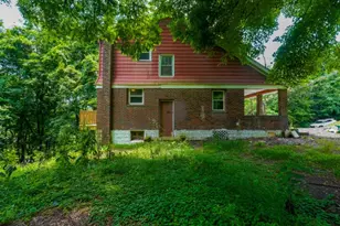 8610 Pershing, Pittsburgh, PA 15235 - Photo 9