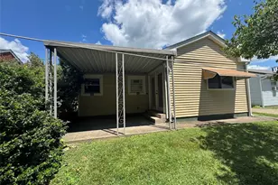 877 Riverview Ave, Baden, PA 15005 - Photo 17