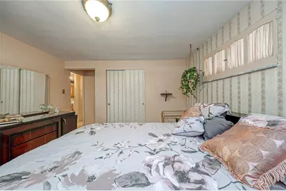 422 Woodrift Ln, Pittsburgh, PA 15236 - Photo 9
