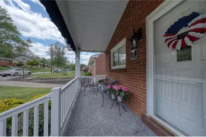 422 Woodrift Ln, Pittsburgh, PA 15236 - Photo 25