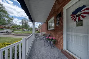 422 Woodrift Ln, Pittsburgh, PA 15236 - Photo 25