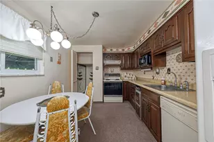 422 Woodrift Ln, Pittsburgh, PA 15236 - Photo 33