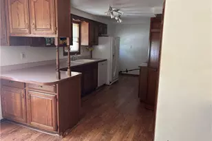 53 Welcome St, East Bethlehem, PA 15333 - Photo 3