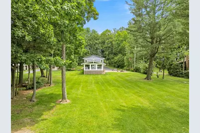 255 Hickory Road, Stoneycreek Township, PA 15541 - Photo 3