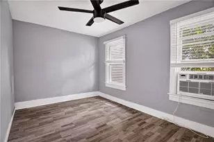 1910 Fox Wy, Pittsburgh, PA 15203 - Photo 19