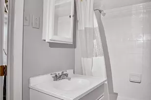 1910 Fox Wy, Pittsburgh, PA 15203 - Photo 29