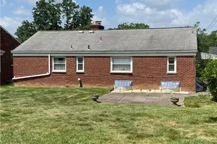 2017 Borland Rd, Scott Township, PA 15243 - Photo 7
