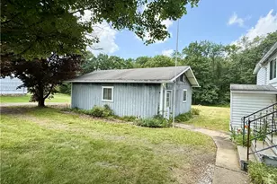 129 Cherry Orchard Ave, East Franklin Township, PA 16201 - Photo 5