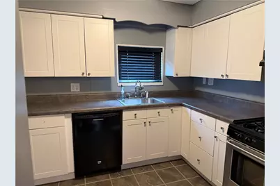 2321 Clinton Street, Munhall, PA 15120 - Photo 3