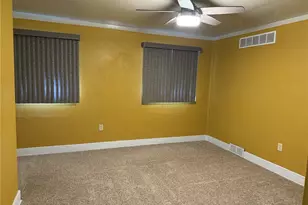 2321 Clinton St, Munhall, PA 15120 - Photo 9