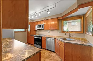 636 Aljo Dr, Pittsburgh, PA 15241 - Photo 19