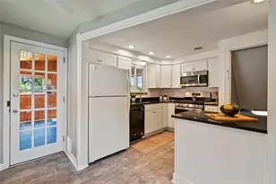 845 Kerry Hill Dr, Pittsburgh, PA 15234 - Photo 5