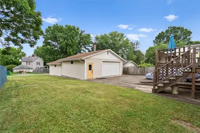648 Chestnut St, Bridgeville, PA 15017 - Photo 35