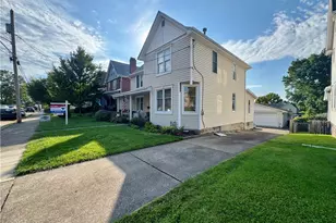648 Chestnut St, Bridgeville, PA 15017 - Photo 1
