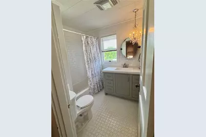 648 Chestnut St, Bridgeville, PA 15017 - Photo 13
