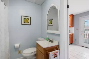 648 Chestnut St, Bridgeville, PA 15017 - Photo 19