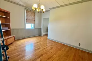 648 Chestnut St, Bridgeville, PA 15017 - Photo 9