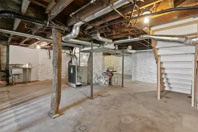 648 Chestnut St, Bridgeville, PA 15017 - Photo 27