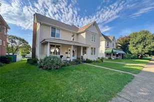 648 Chestnut St, Bridgeville, PA 15017 - Photo 1