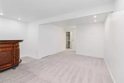 1120 Highland Ave, Pitcairn, PA 15140 - Photo 21