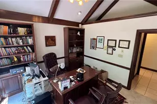 258 Cobblestone Dr, Hempfield Township, PA 15601 - Photo 17