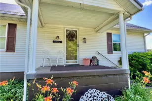 208 N 2nd St, Masontown, PA 15461 - Photo 3