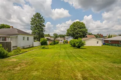 654 Orchard Ave, Bridgeville, PA 15017 - Photo 7