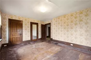 654 Orchard Ave, Bridgeville, PA 15017 - Photo 17