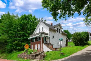 401 Penn Ave, Twp of But SE, PA 16045 - Photo 3