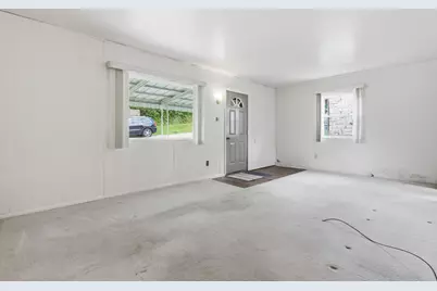 908 Upston St, Port Vue, PA 15133 - Photo 7