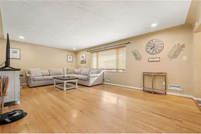 42 Locust Ave, Carroll Twp, PA 15022 - Photo 5