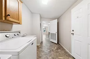 516 Heritage Ln, Murrysville, PA 15668 - Photo 29