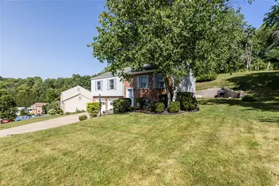 10 Kohleen Drive, Robinson Twp, PA 15136 - Photo 3
